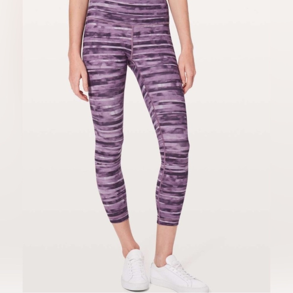 Lululemon Wunder Under Hi-Rise 7/8 Tight
*25"